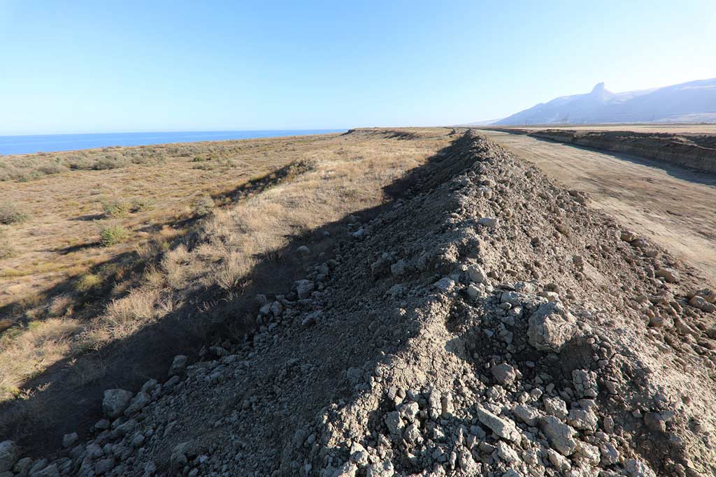 A highway being built to connect Iran via Baku with Russia.